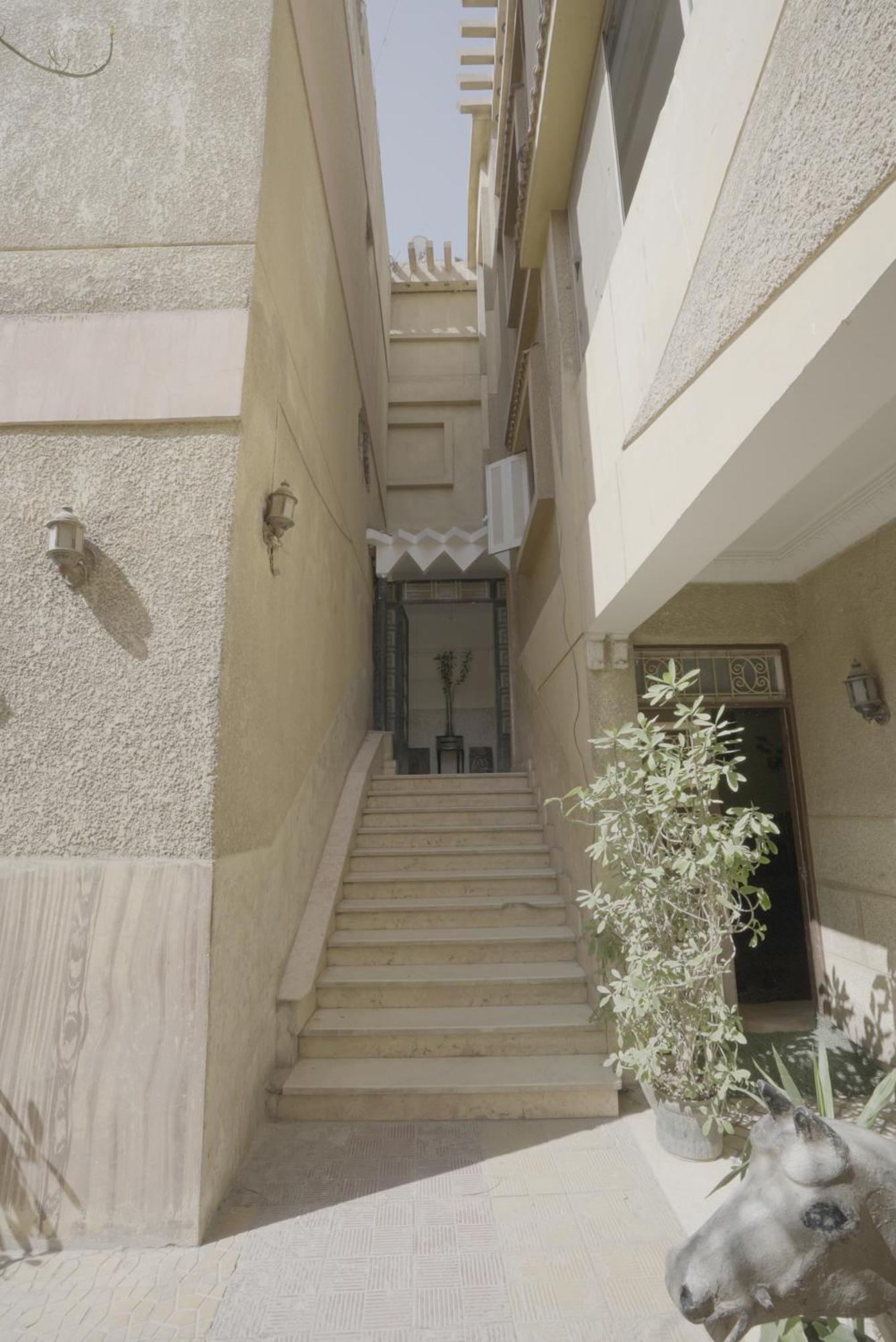 Queen Cleopatra Pyramids Hotel ไคโร ภายนอก รูปภาพ